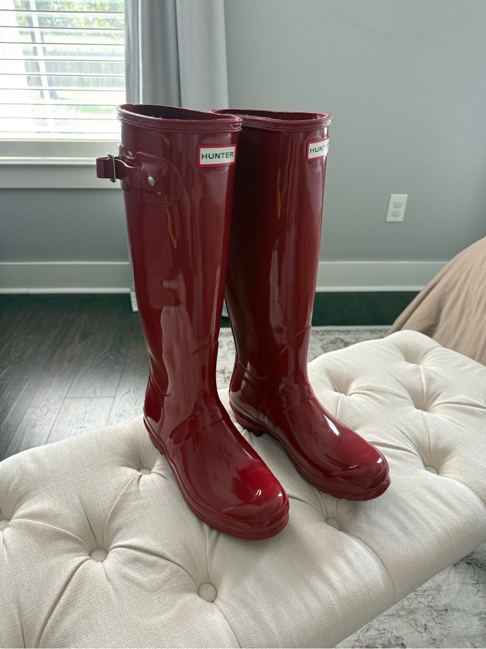 Hunter Red Original Tall Gloss Rain Boots US Size 9